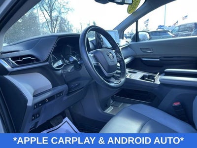 2021 Toyota Sienna XLE