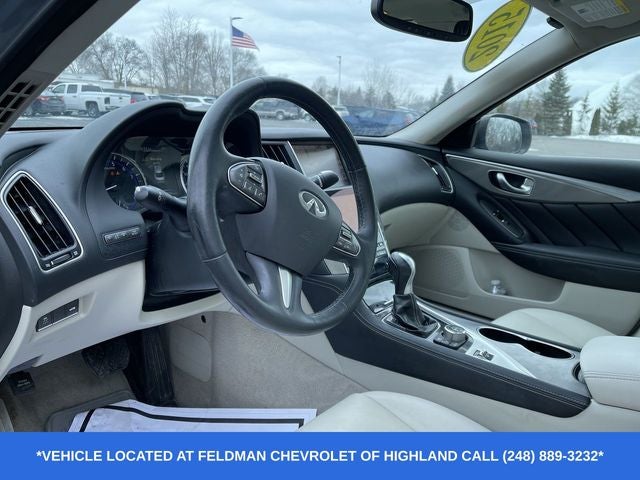 2015 INFINITI Q50 Premium