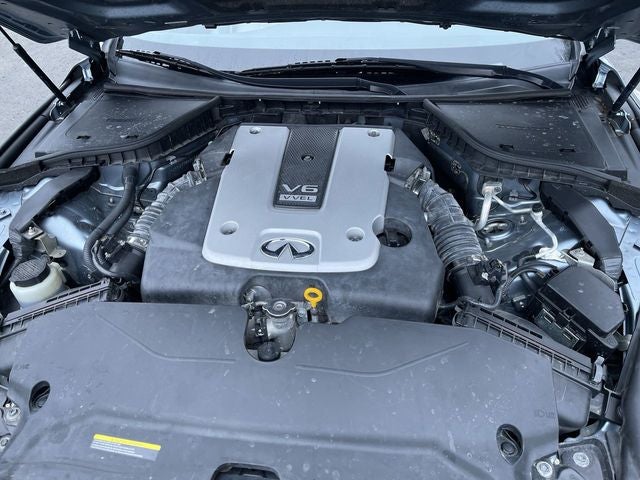 2015 INFINITI Q50 Premium