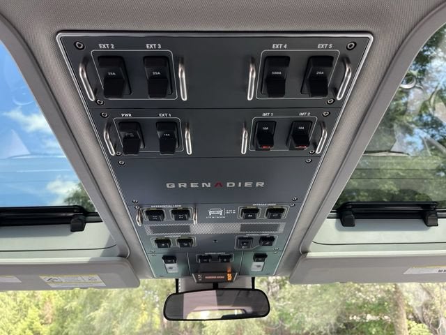 2025 INEOS Grenadier Station Wagon 4x4