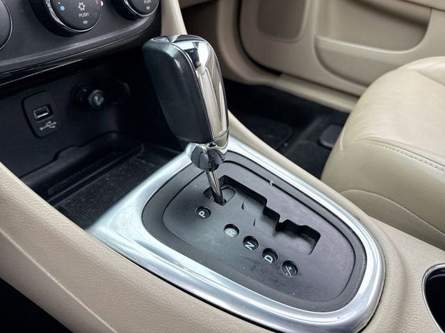 2013 Chrysler 200 Limited