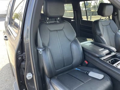 2023 Jeep Wagoneer Series III 4x4