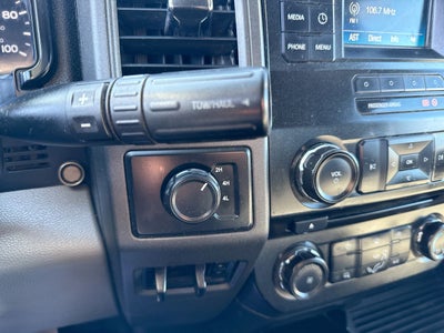 2017 Ford Super Duty F-350 DRW XLT