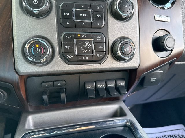 2015 Ford Super Duty F-350 SRW Platinum