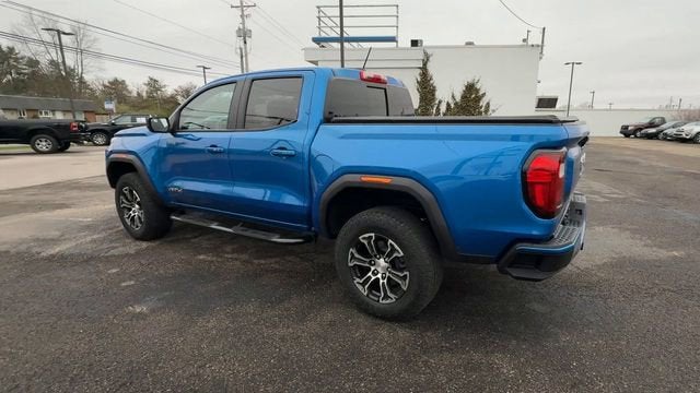 2024 GMC Canyon AT4