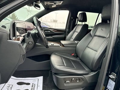 2022 Cadillac Escalade Luxury