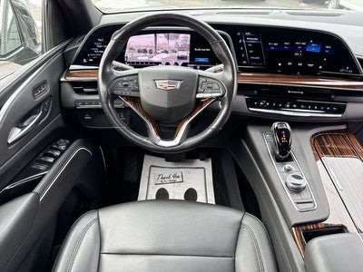 2022 Cadillac Escalade Luxury