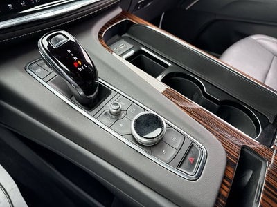2022 Cadillac Escalade Luxury