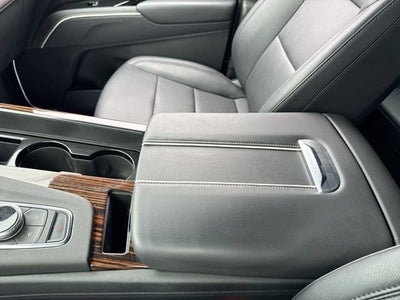 2022 Cadillac Escalade Luxury
