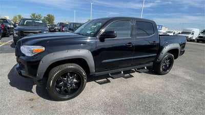 2022 Toyota Tacoma 4WD SR