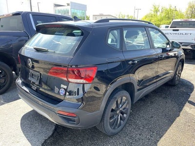 2022 Volkswagen Taos S