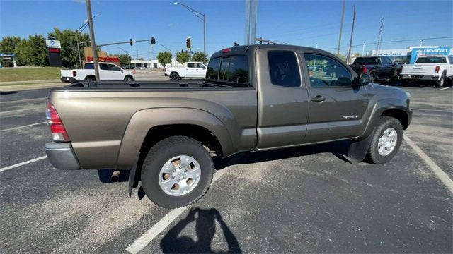 2014 Toyota Tacoma 4WD Access Cab Standard Bed I4 Manual (Natl)