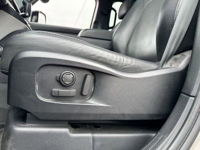 2023 Land Rover Defender X-Dynamic SE