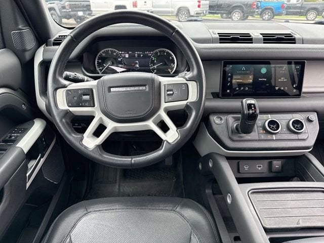 2023 Land Rover Defender X-Dynamic SE