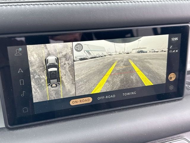 2023 Land Rover Defender X-Dynamic SE