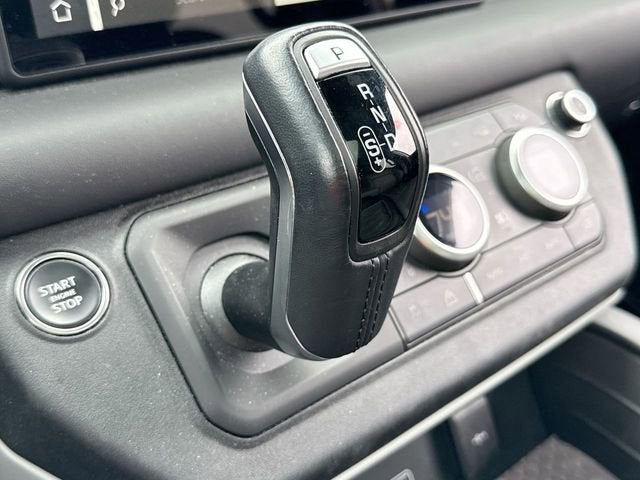 2023 Land Rover Defender X-Dynamic SE