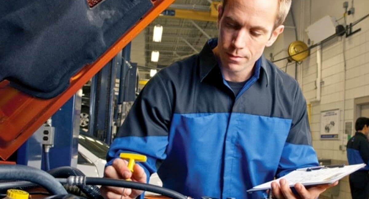 Car Fluid Change near Clarkston MI

